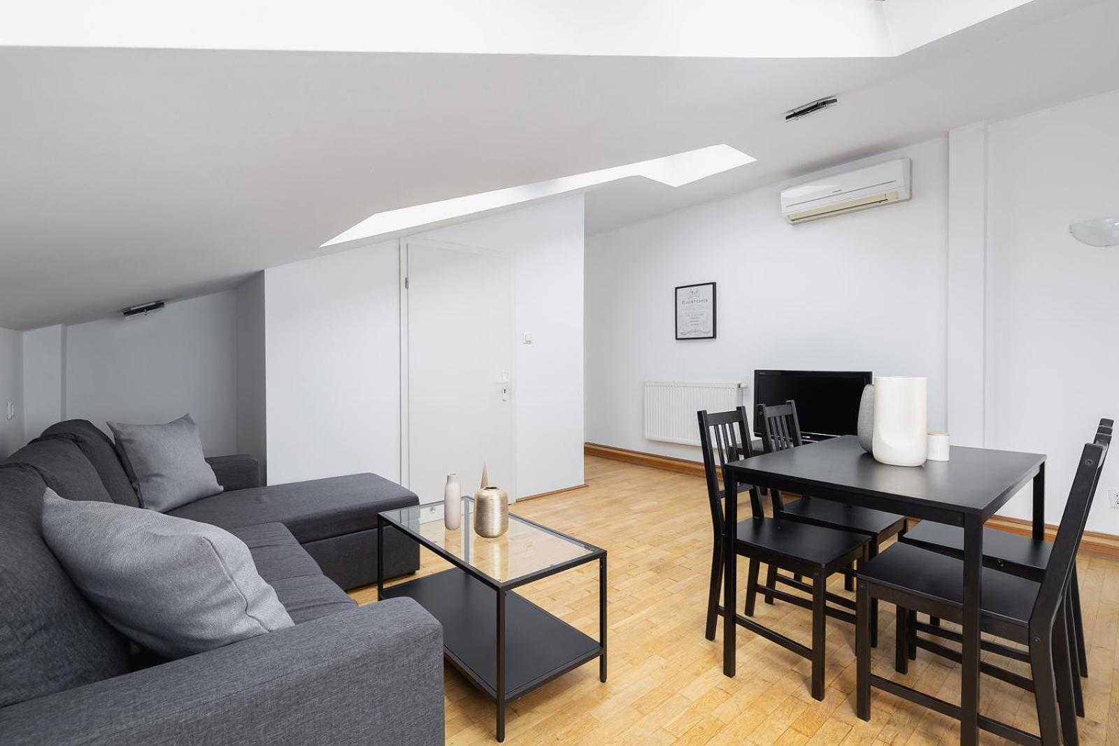 1 Bedroom Apartment With Ac - Dluga 65 Street كراكوفيا المظهر الخارجي الصورة